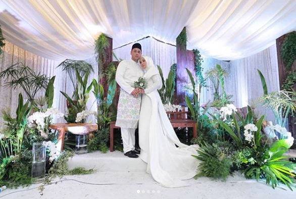 Tema Pelamin Pure Forest Garden Featuring Bohemian Wood Tema Pelamin Pure Forest Garden Featuring Bohemian Wood