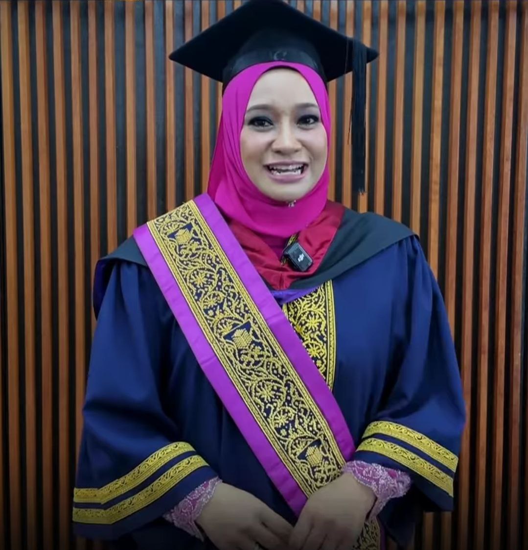 Genggam Sarjana & Raih Anugerah Sarjana Cemerlang, Kejayaan Azawate Zenol Abidin Cetus Inspirasi!